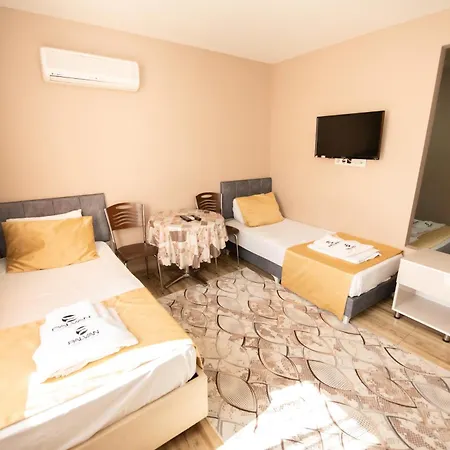 Palvan Aparthotel 3*